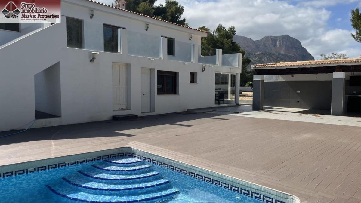 Properties for sale and rent in Spain photo 5