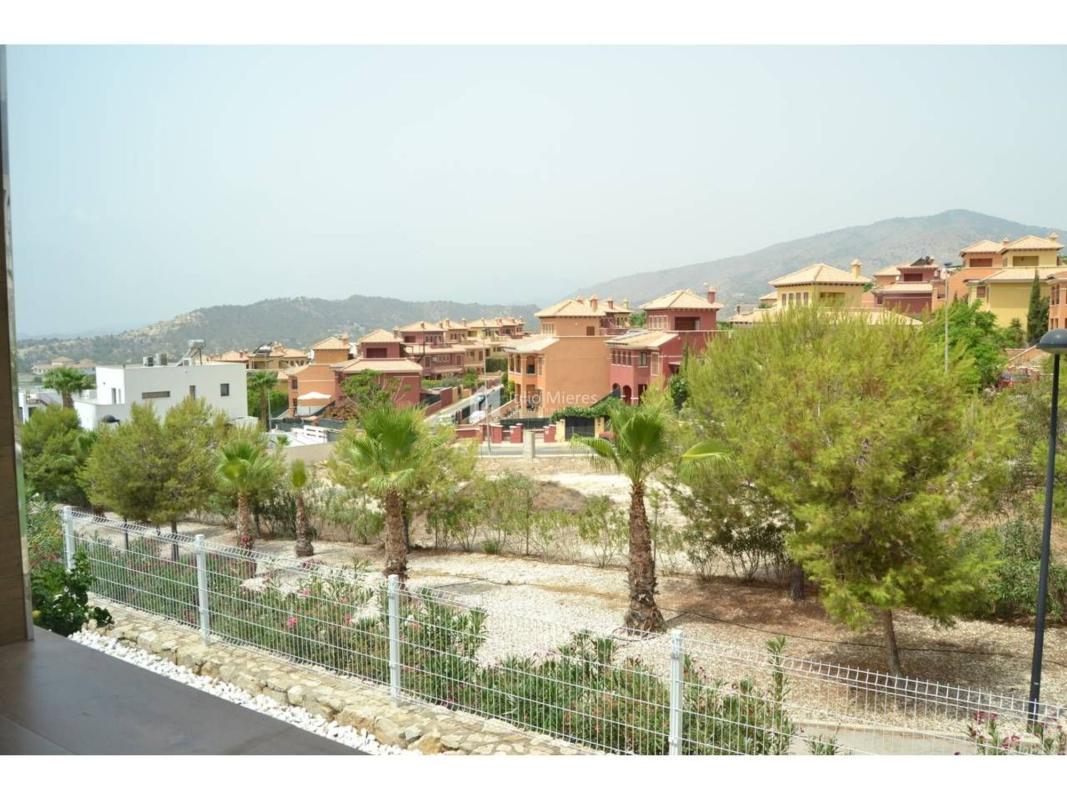 Propiedades en venta y alquiler en España photo 5