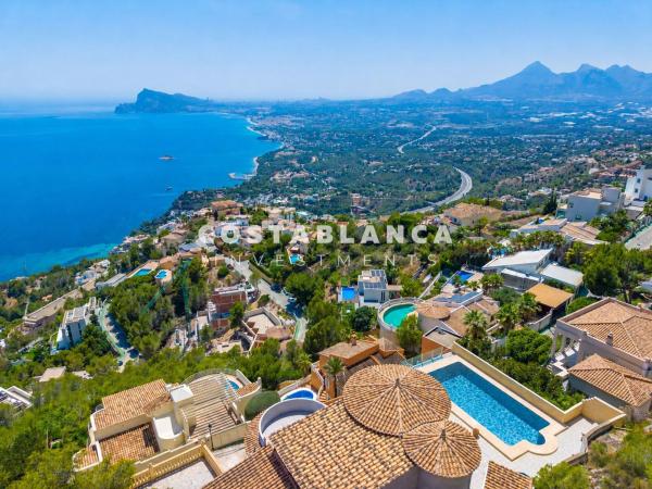 Independent chalet for sale in Casa o chalet en Calle Irlanda del Norte, Altea Hills, Altea, Altea
 photo 1