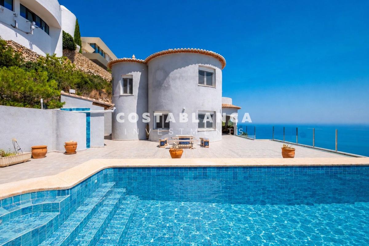 Sprzedaż niezależnego domku jednorodzinnego w  Casa o chalet en Calle Irlanda del Norte, Altea Hills, Altea, Altea photo 3