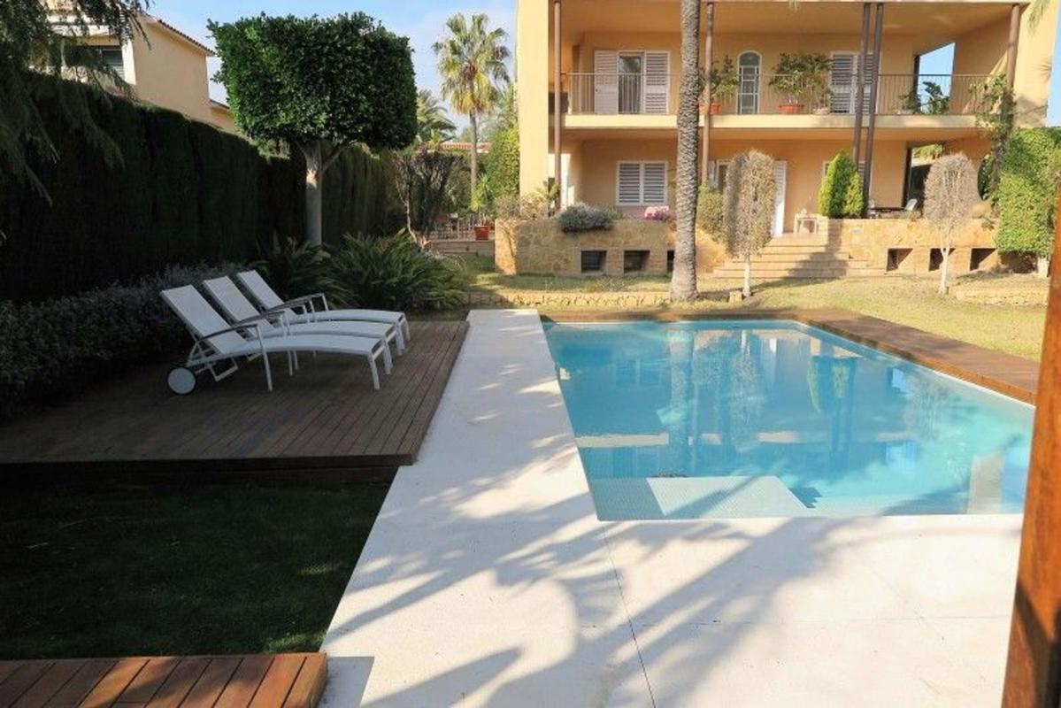 Properties for sale and rent in Spain photo 5