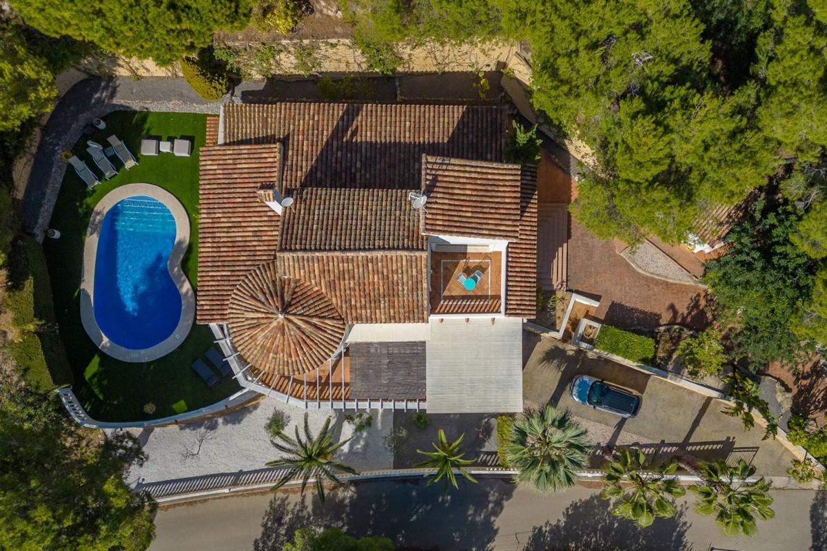 Properties for sale and rent in Spain photo 4