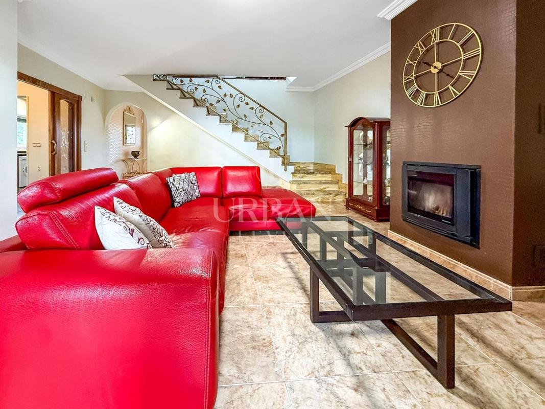 Properties for sale and rent in Spain photo 3
