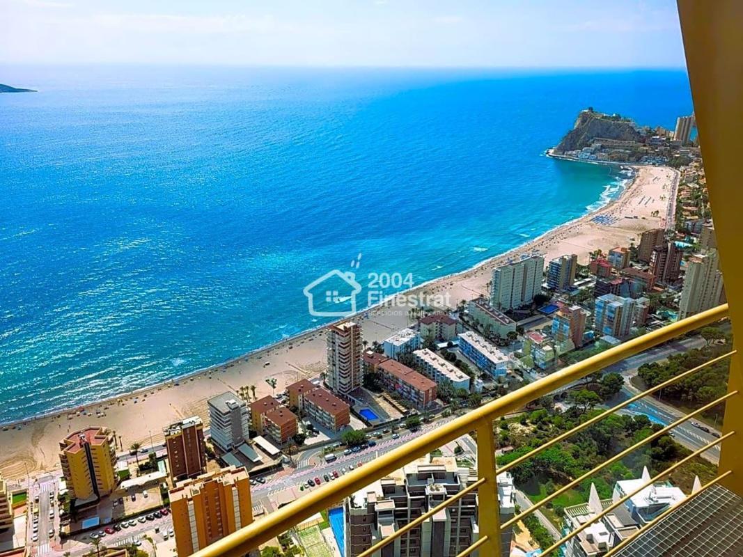 Продажа квартиры на Piso en Avenida Murtal, Playa de Poniente, Benidorm, Бенидорм
photo 1
