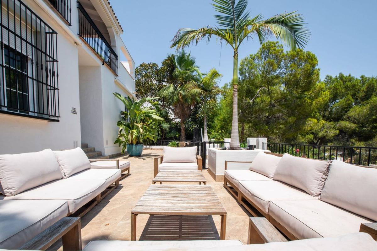 Properties for sale and rent in Spain photo 4
