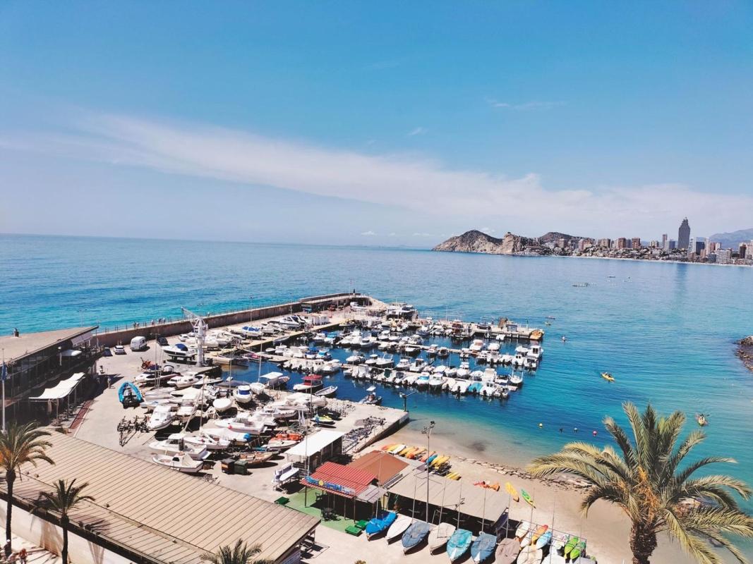 Продажа квартиры на Piso en Puerto, Benidorm, Бенидорм
photo 1