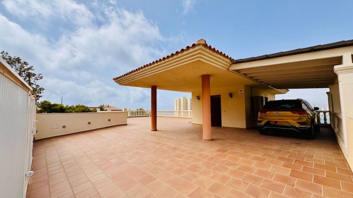 Properties for sale and rent in Spain photo 5