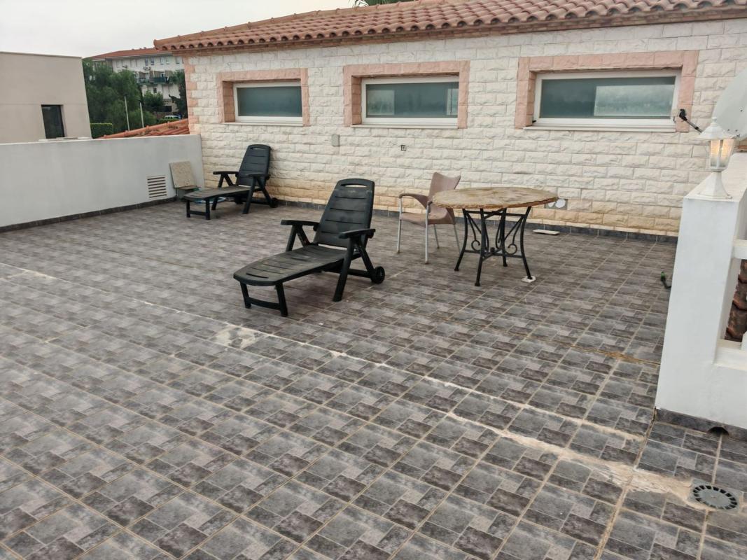 Propiedades en venta y alquiler en España photo 3
