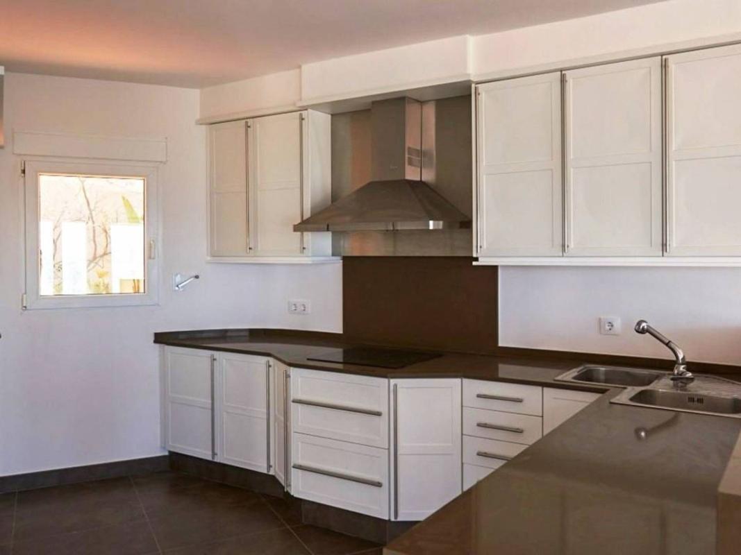 Sale of independent chalet in Casa o chalet en Calle Principal de la Serra, Zona de Mascarat, Altea, Altea
photo 5