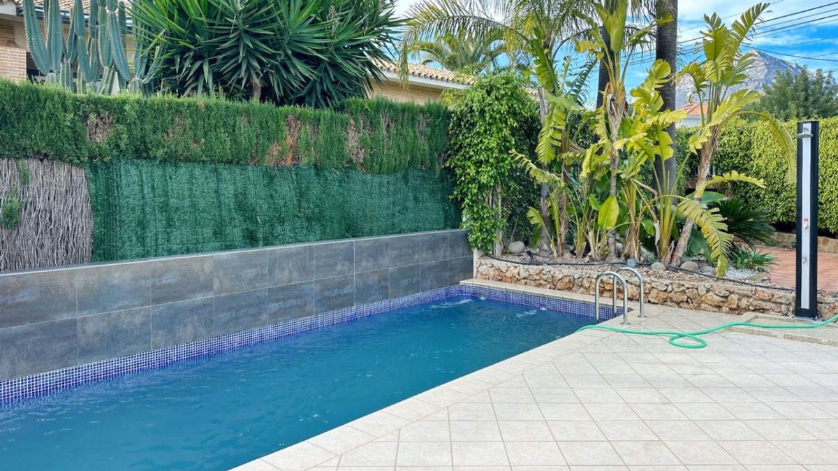Properties for sale and rent in Spain photo 2
