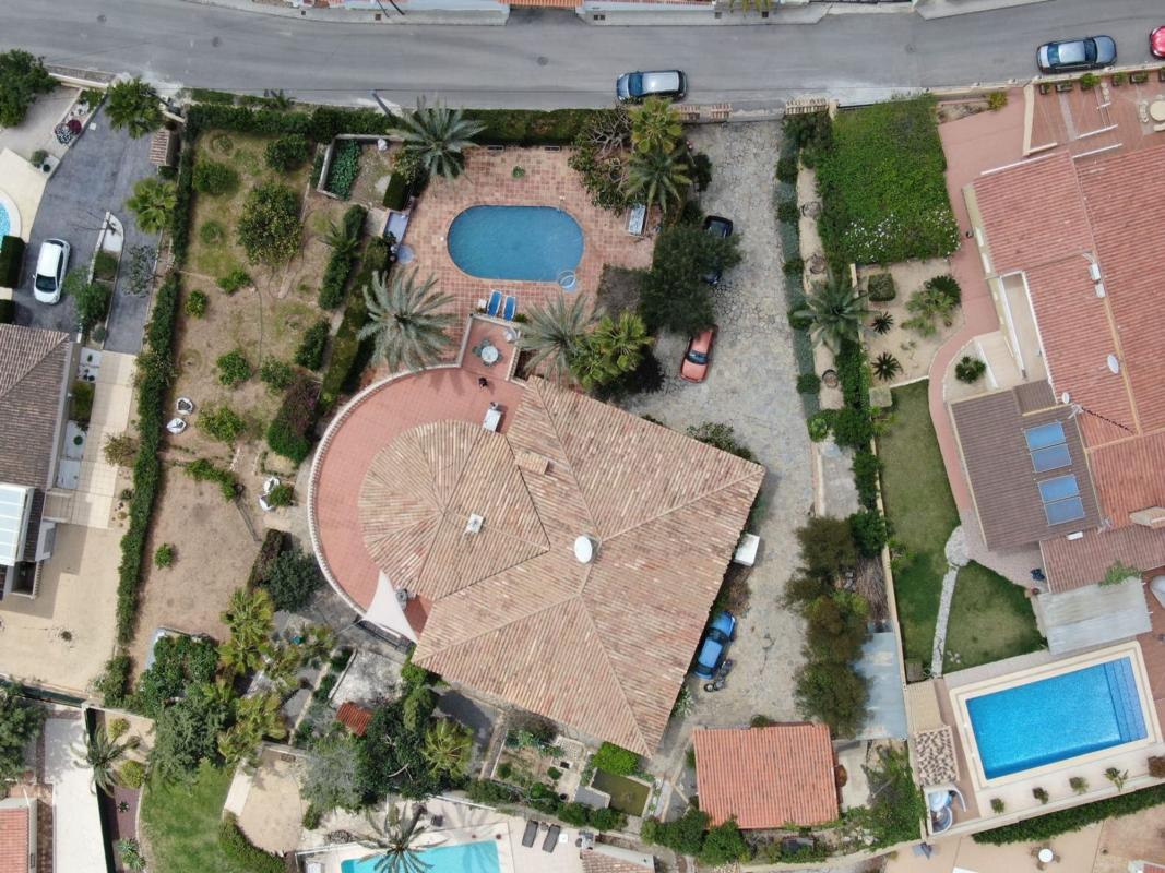 Properties for sale and rent in Spain photo 4