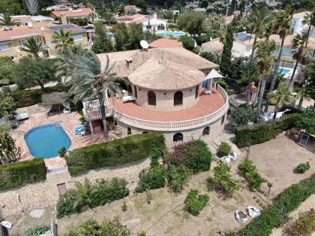 Properties for sale and rent in Spain photo 4