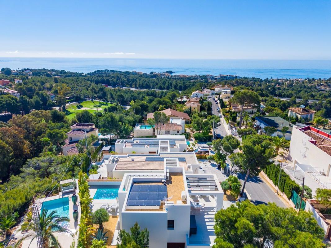 Properties for sale and rent in Spain photo 5