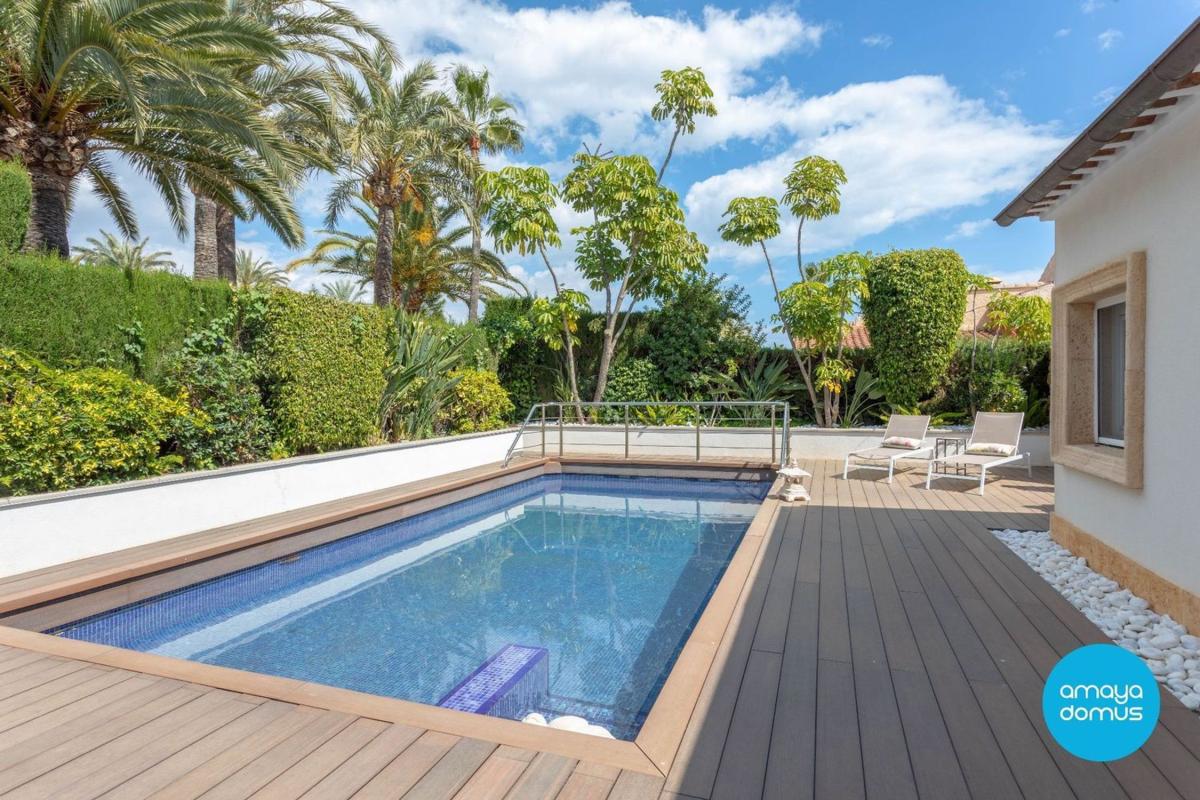 Properties for sale and rent in Spain photo 3
