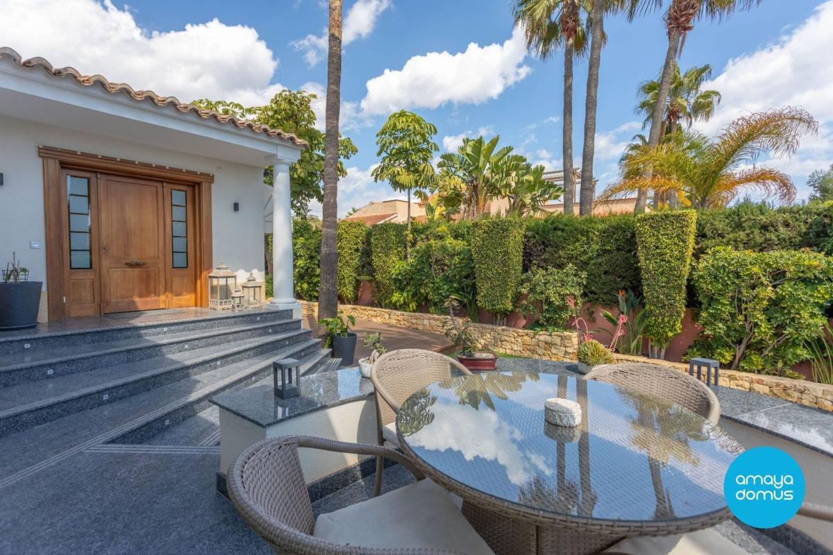 Properties for sale and rent in Spain photo 5