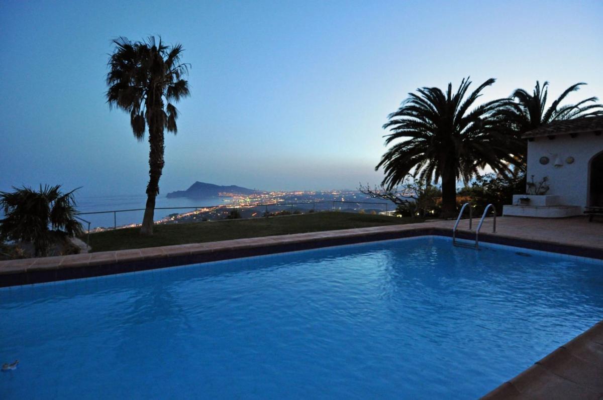 Sale of independent chalet in Casa o chalet en Altea la Vella, Altea, Altea
 photo 2