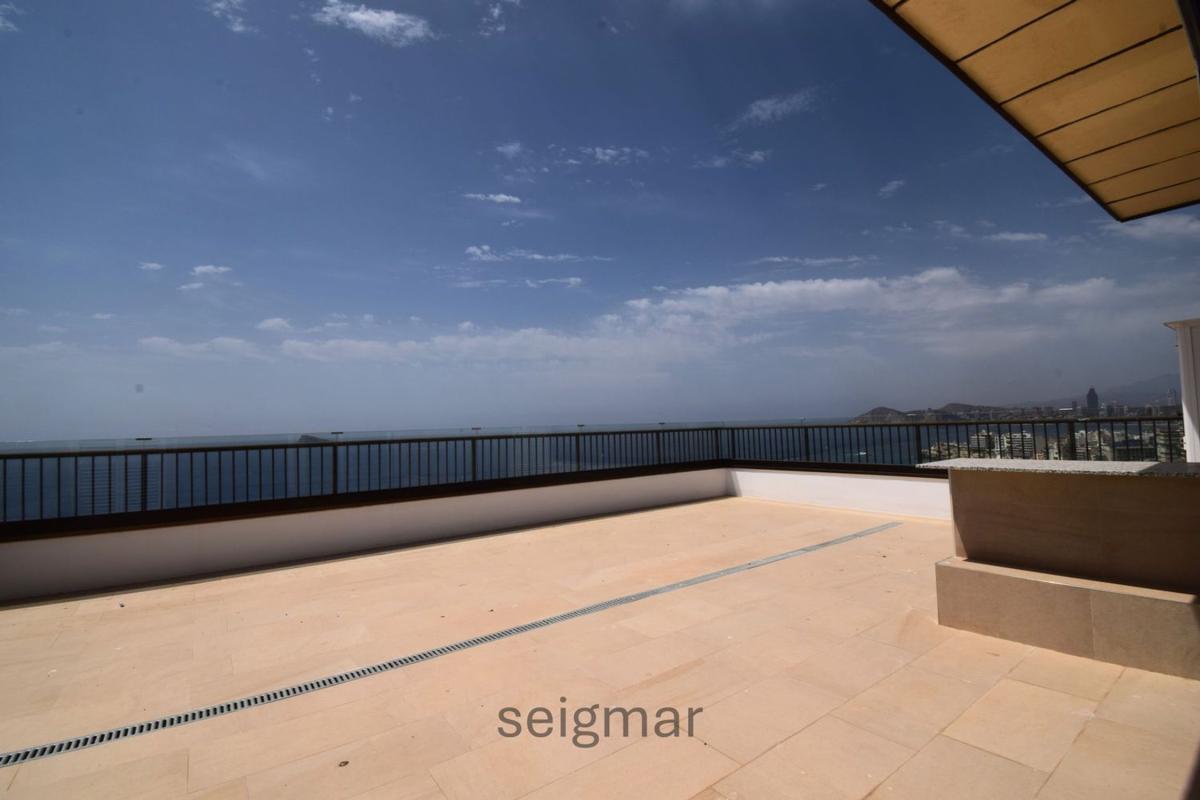 Venta de ático en  Ático en Avenida Alcoi, 17, Playa de Levante, Benidorm, Benidorm photo 4