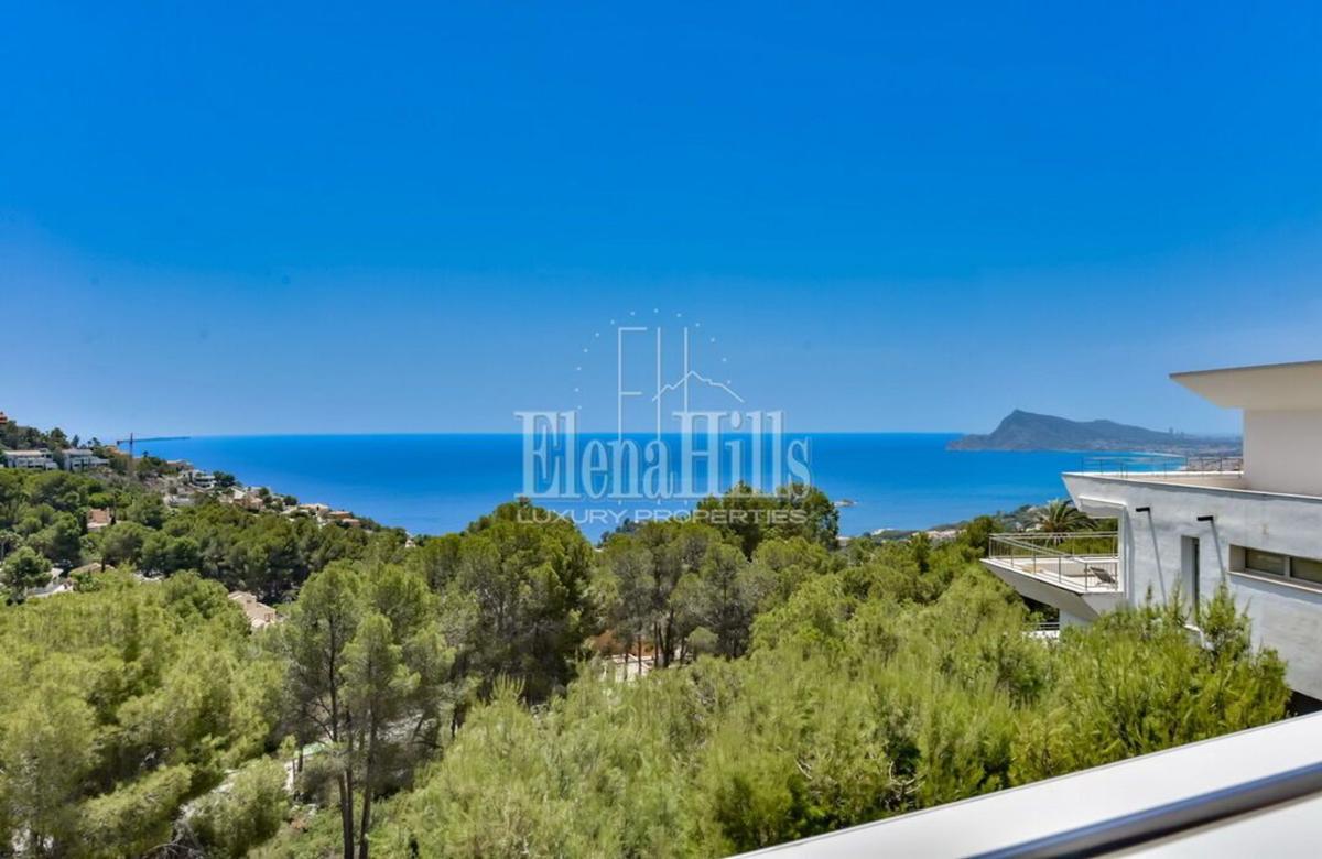 Properties for sale and rent in Spain photo 2