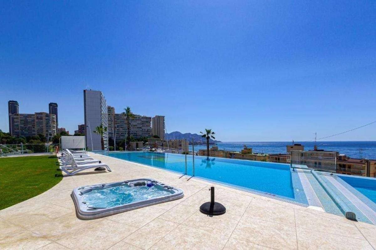 Продажа квартиры на Piso en Avenida Puerto Rico, Playa de Poniente, Benidorm, Бенидорм
 photo 2