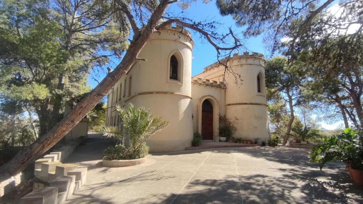 Properties for sale and rent in Spain photo 2