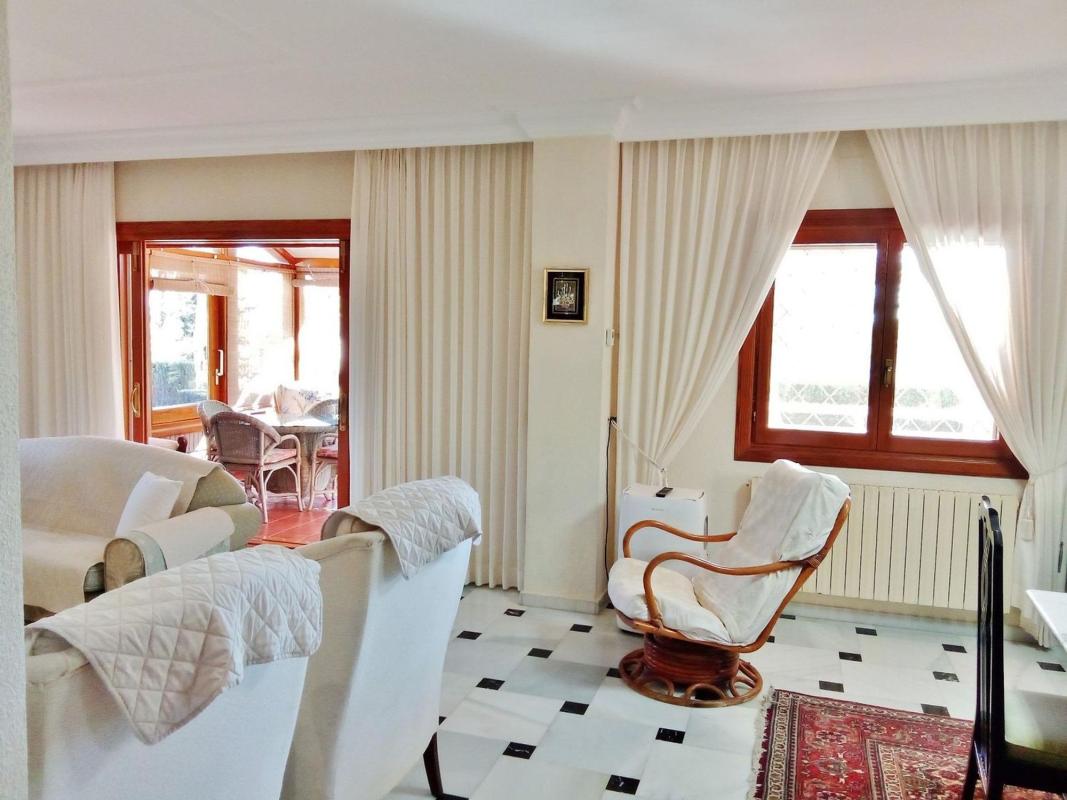 Properties for sale and rent in Spain photo 5
