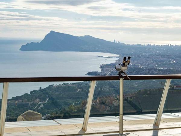 Аттик на продажу в Ático en Avenida Europa, 567, Altea Hills, Altea, Алтея photo 1