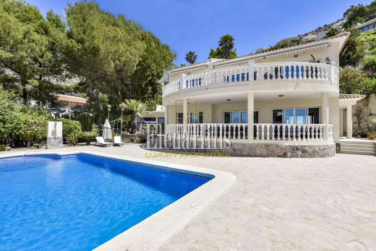 Properties for sale and rent in Spain photo 3