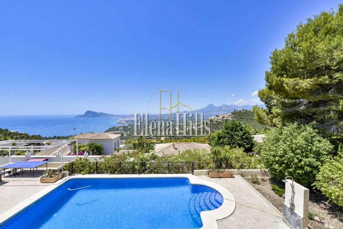 Properties for sale and rent in Spain photo 5