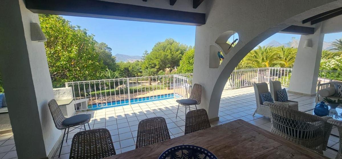 Properties for sale and rent in Spain photo 4