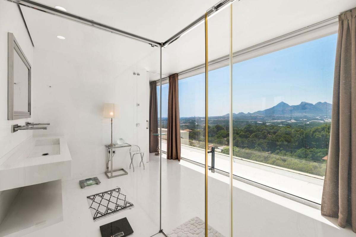 Properties for sale and rent in Spain photo 5