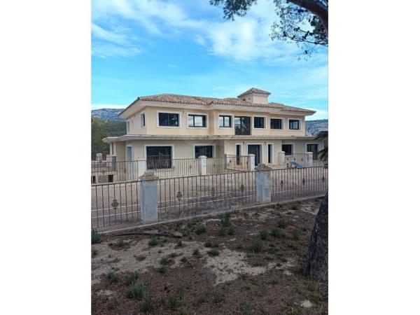 Casa o chalet independiente en Partida Matet, Xirles, Polop thumbnail 2