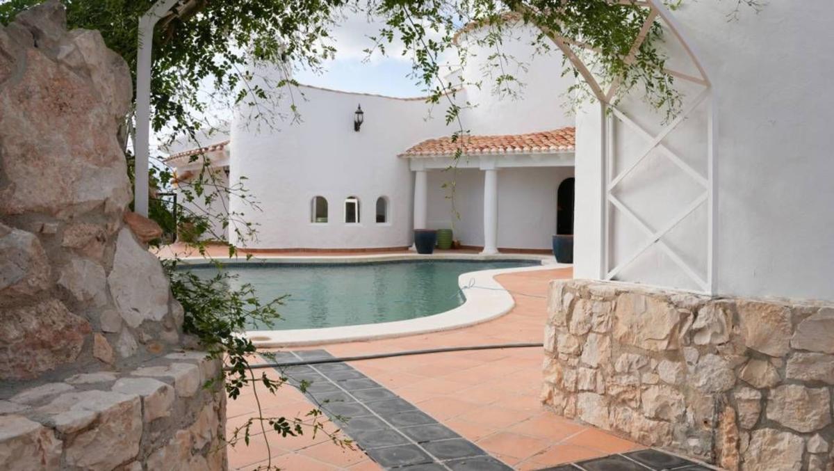 Properties for sale and rent in Spain photo 5