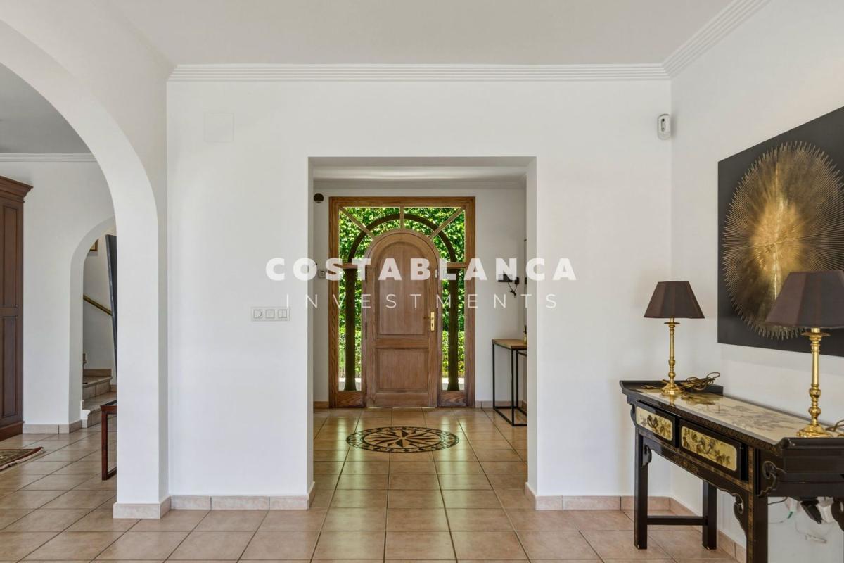 Properties for sale and rent in Spain photo 5