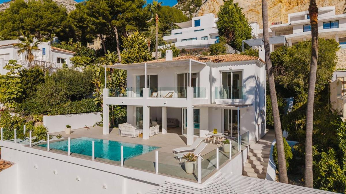 Properties for sale and rent in Spain photo 4