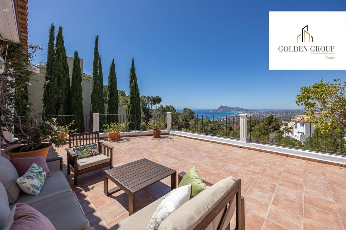 Properties for sale and rent in Spain photo 2