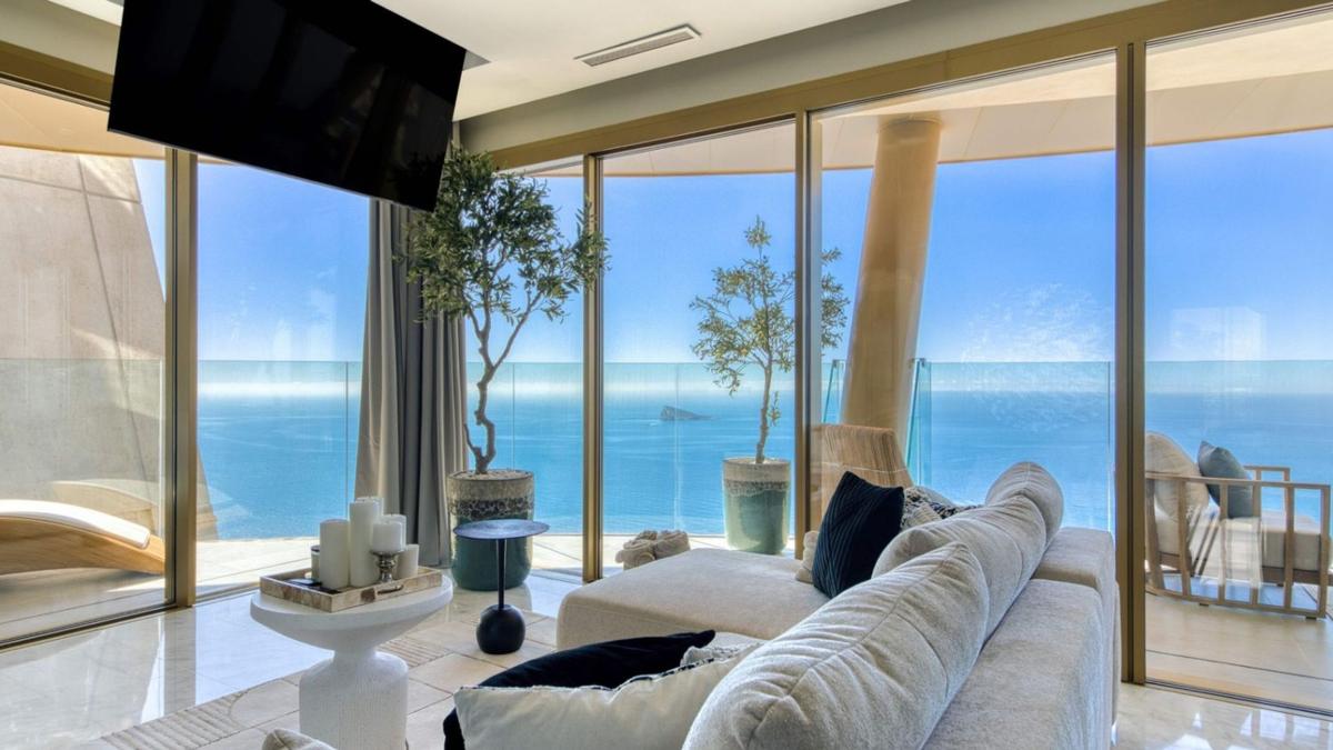 Продажа квартиры на Piso en Avenida Murtal, Playa de Poniente, Benidorm, Бенидорм
photo 3
