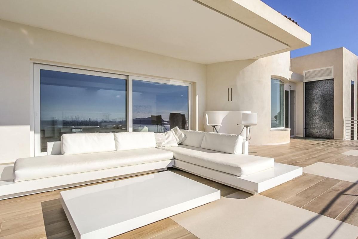 Properties for sale and rent in Spain photo 5