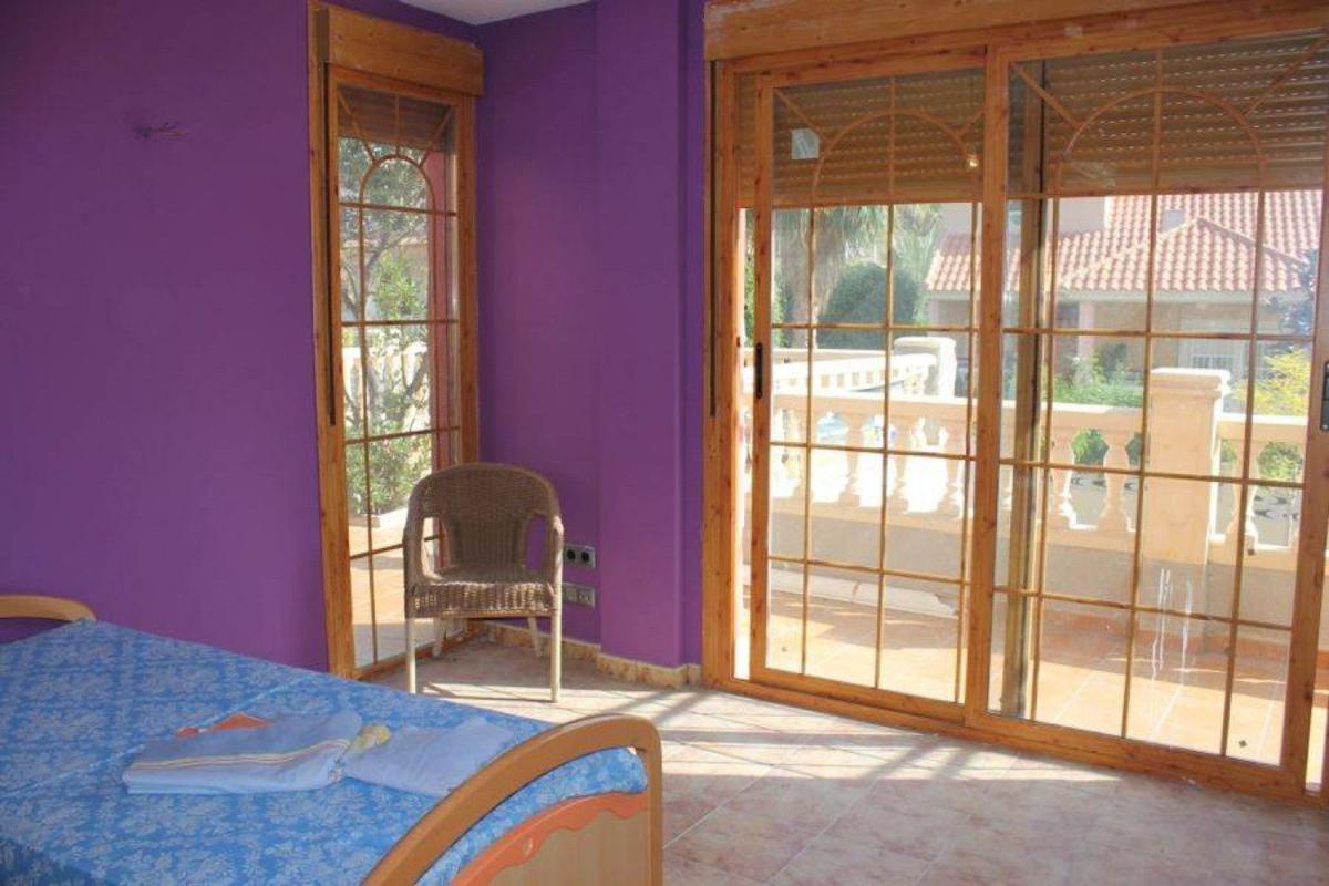 Properties for sale and rent in Spain photo 5