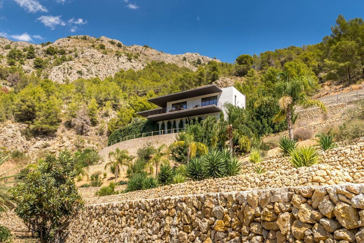 Propiedades en venta y alquiler en España photo 5