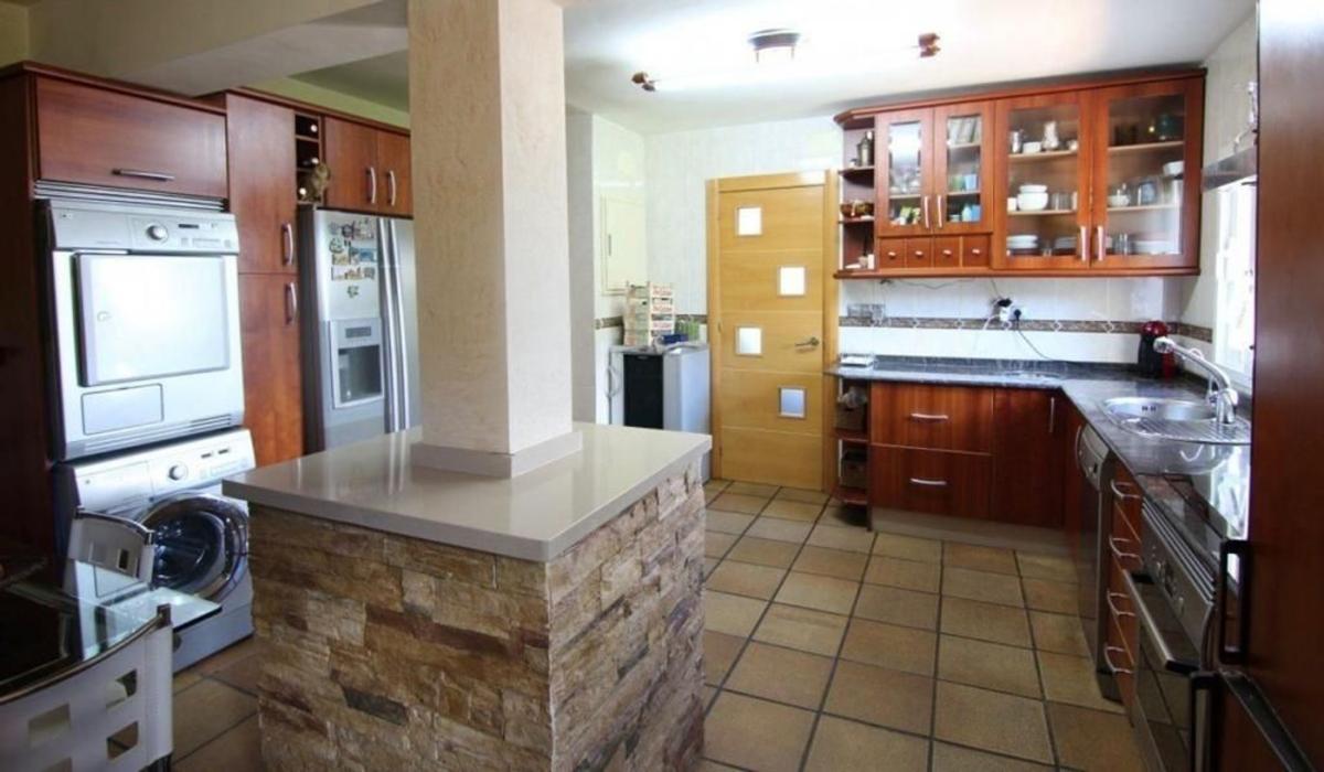 Properties for sale and rent in Spain photo 5