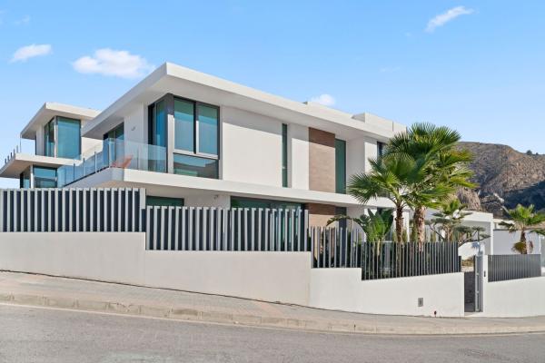 Casa o chalet independiente en Calle Munich, 1, Zona Sierra Helada, Benidorm photo 4