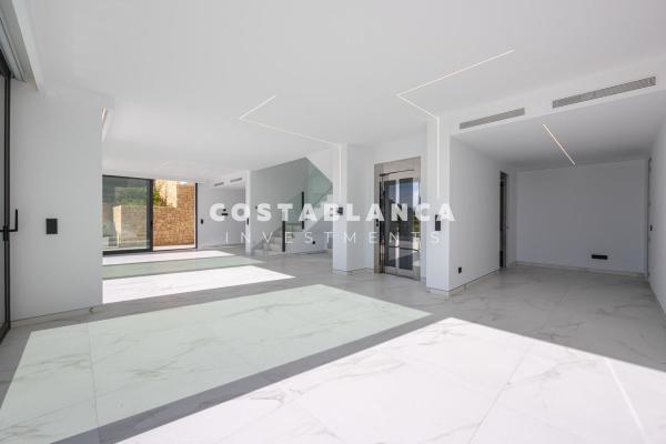Частный шале на продаже в  Casa o chalet en Calle Italia, Altea Hills, Altea, Алтея photo 3