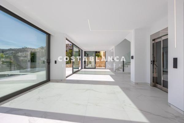Частный шале на продаже в  Casa o chalet en Calle Italia, Altea Hills, Altea, Алтея photo 4