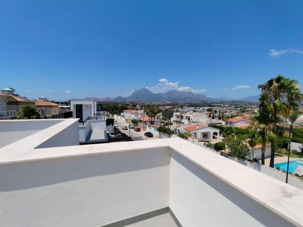 Casa o chalet independiente en Calle Saturn, 5, L'Albir, Alfaz del Pi photo 4