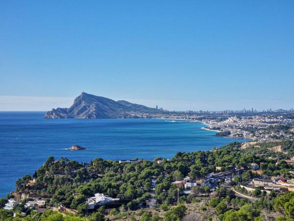 Частный шале на продаже в  Casa o chalet en Altea Pueblo, Altea, Алтея photo 3