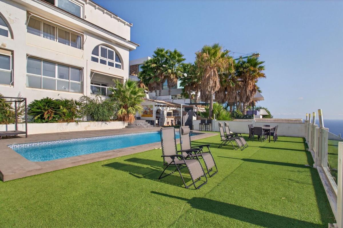 Properties for sale and rent in Spain photo 2