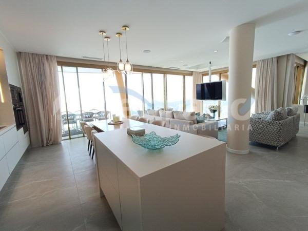 Продажа квартиры на Piso en Playa de Poniente, Benidorm, Бенидорм
 photo 1
