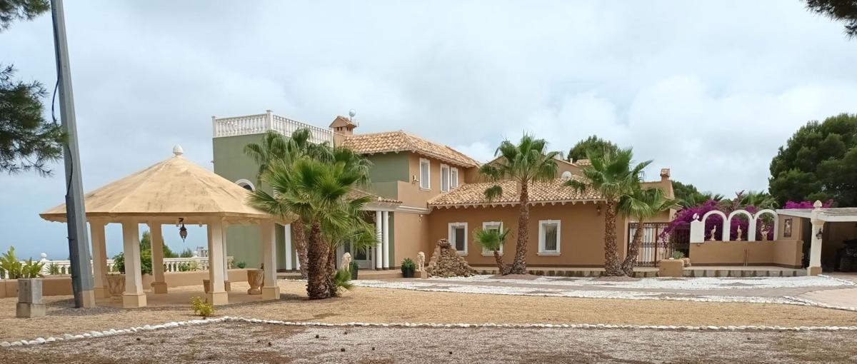 Properties for sale and rent in Spain photo 5