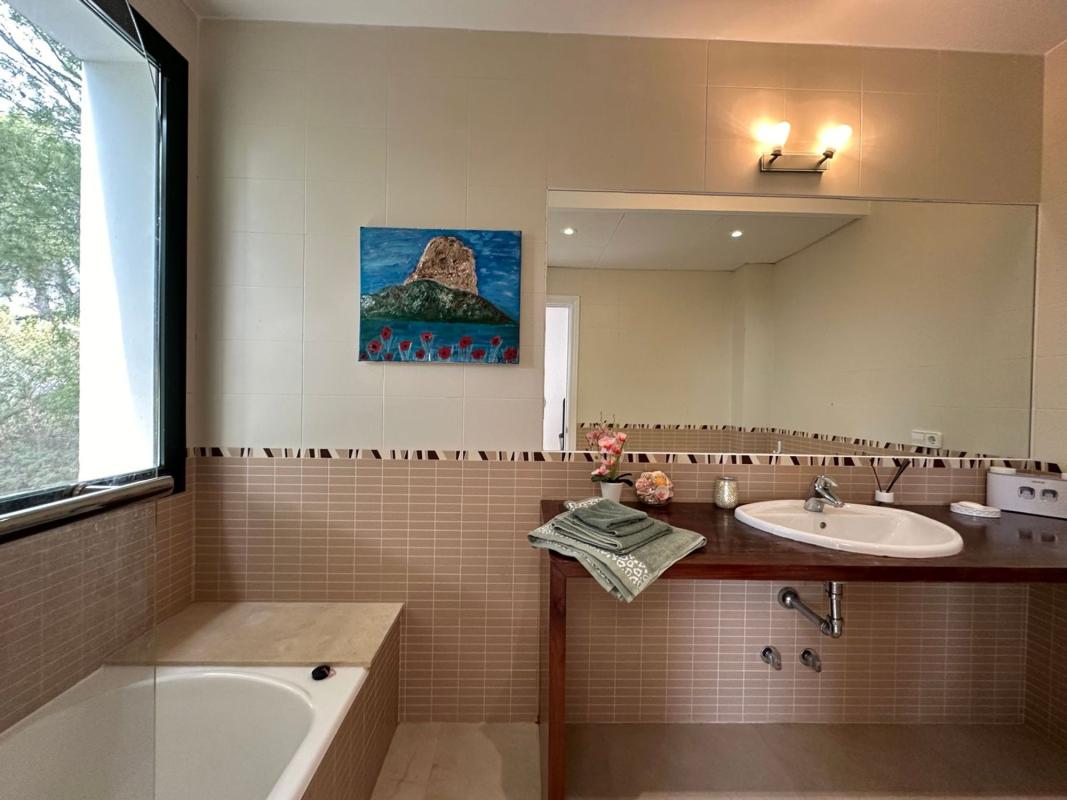 Недвижимость на продажу и в аренду в Испании photo 5