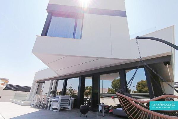 Casa o chalet independiente en Pueblo Poniente, Benidorm thumbnail 1